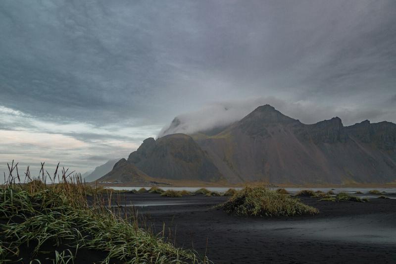 Featured image of post Two LinkedIn Frustrations